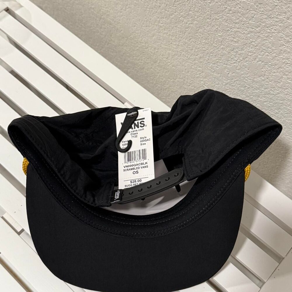 Vans black embroidered hat NWT - Picture 3 of 8